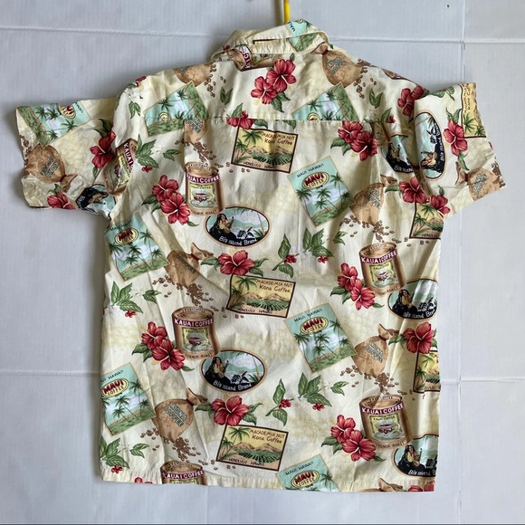 Hawaiian shirt Winnie Fashion brand size XL - Picture 2 of 10
